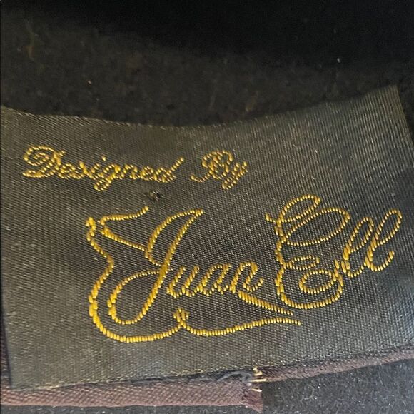 Elegant Black and Gold Women's Hat - Picture 6 of 6